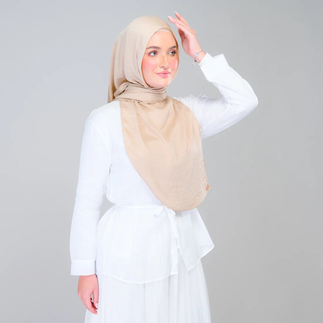 Instant Tag n' Go Shawl | Textured Silk in Nude Sand