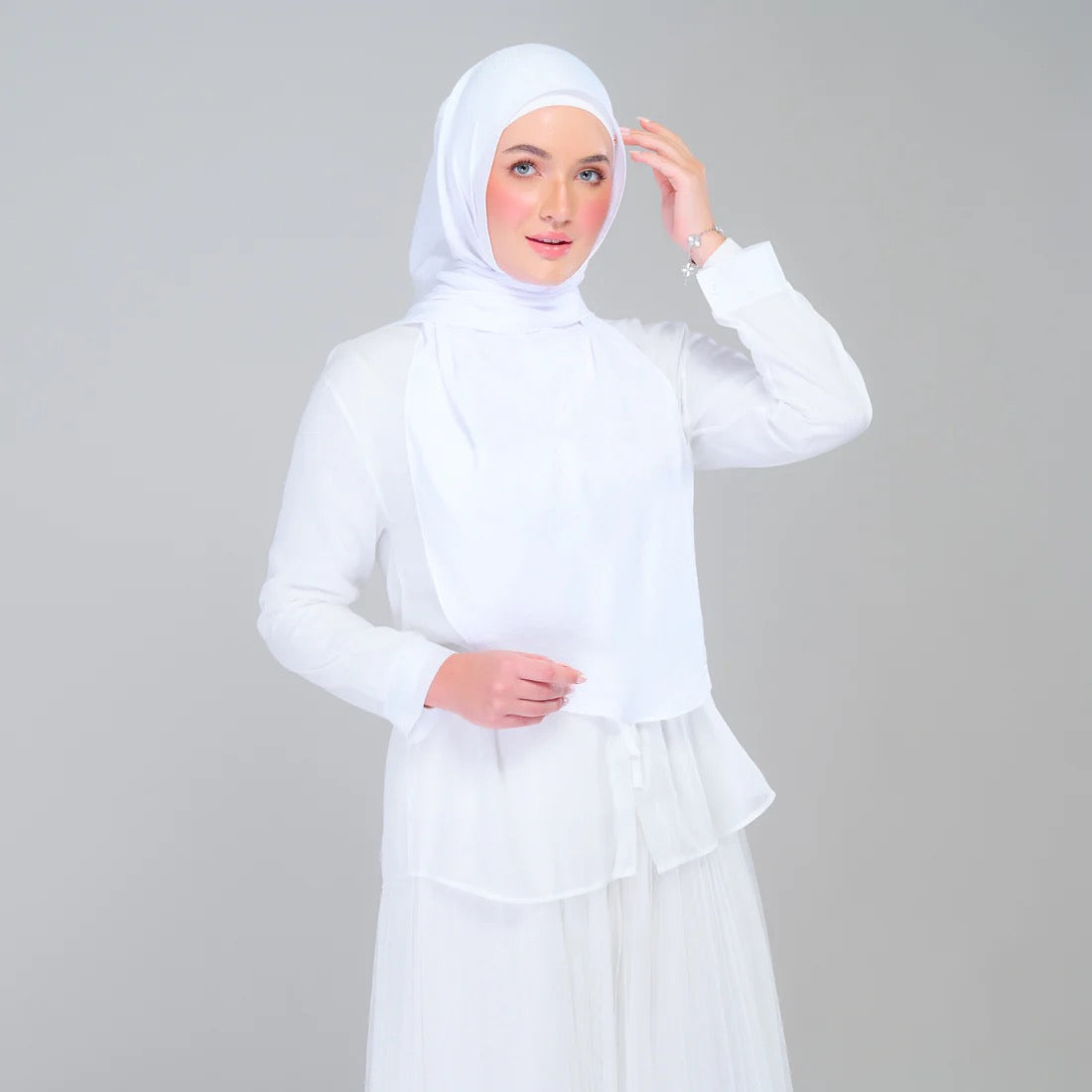 Instant Tag n' Go Shawl | Textured Silk in Pure White