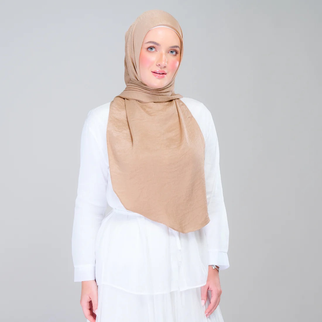 Instant Tag n' Go Shawl | Textured Silk in Caramel Latte