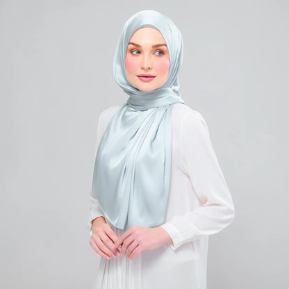 Instant Tag n' Go Shawl | Satin Silk in Caribbean Mint