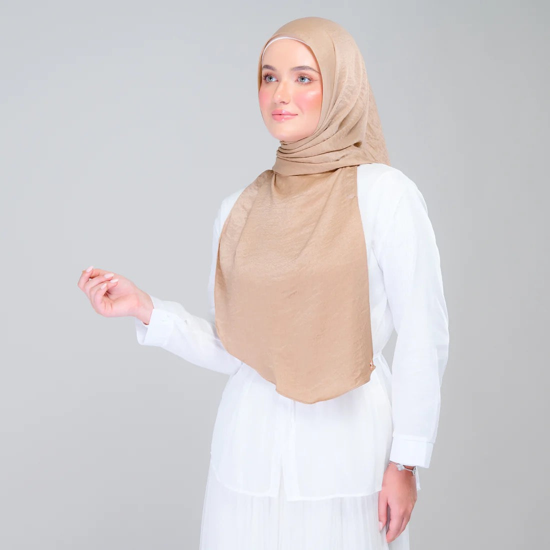 Instant Tag n' Go Shawl | Textured Silk in Caramel Latte