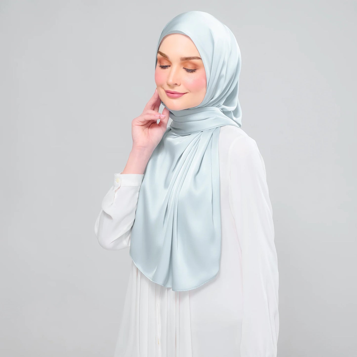 Instant Tag n' Go Shawl | Satin Silk in Caribbean Mint