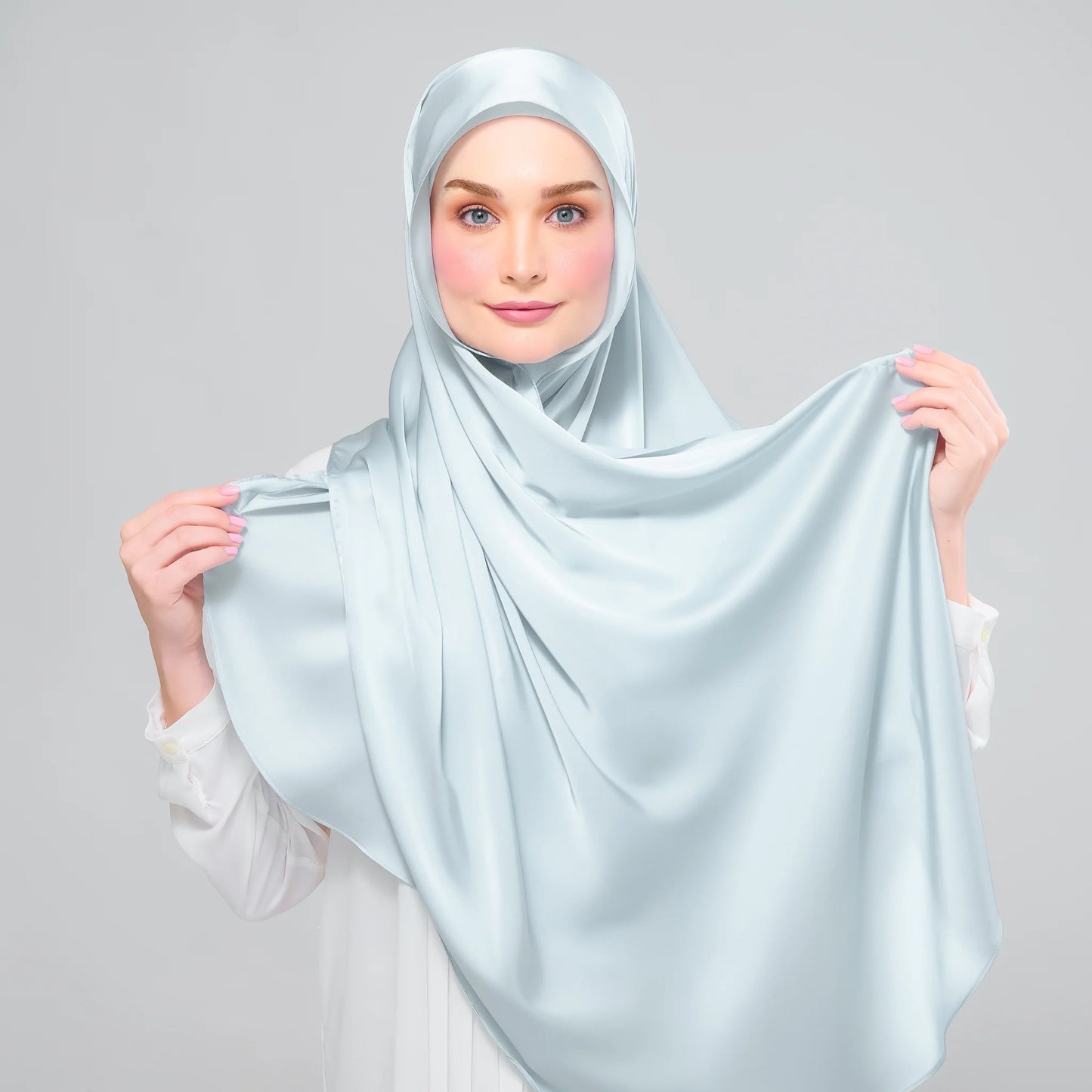 Instant Tag n' Go Shawl | Satin Silk in Caribbean Mint
