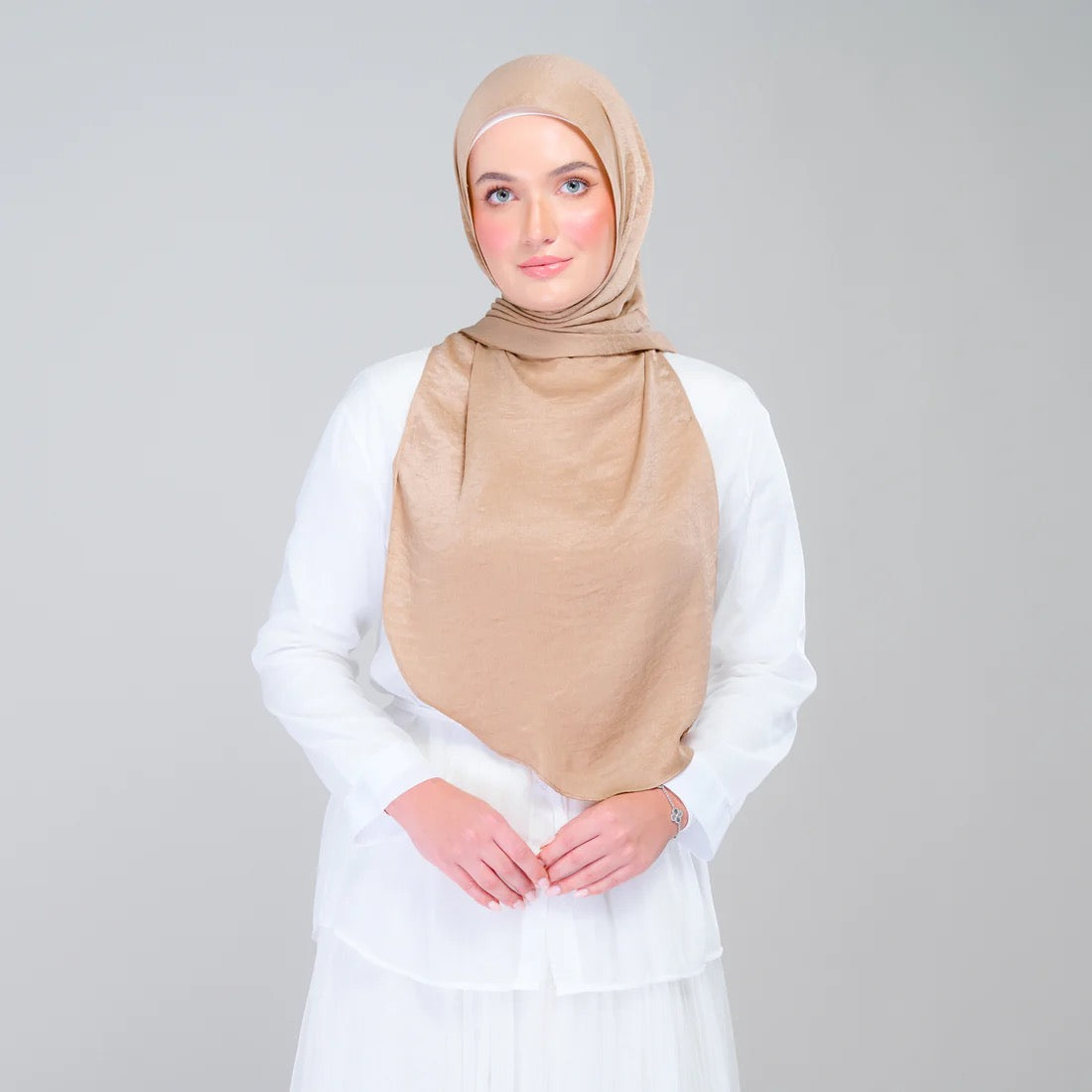 Instant Tag n' Go Shawl | Textured Silk in Caramel Latte