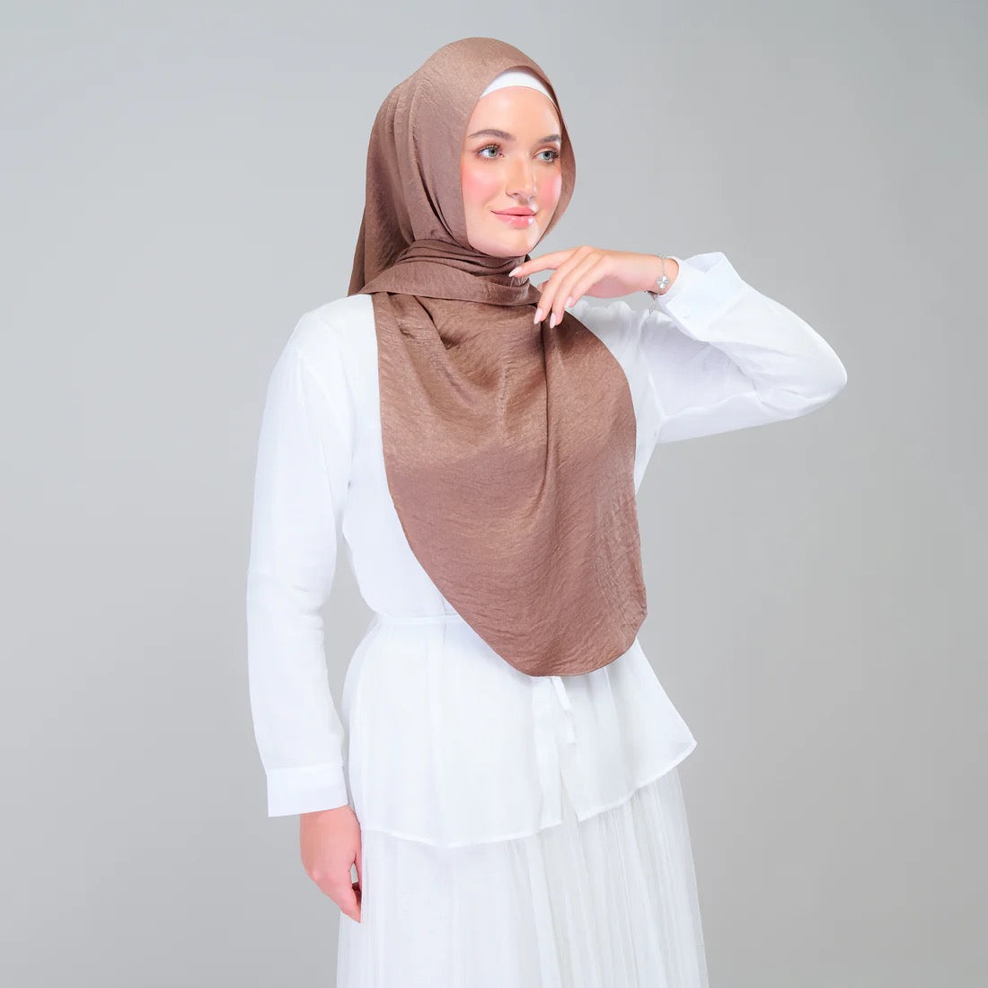Instant Tag n' Go Shawl | Textured Silk in Mocha