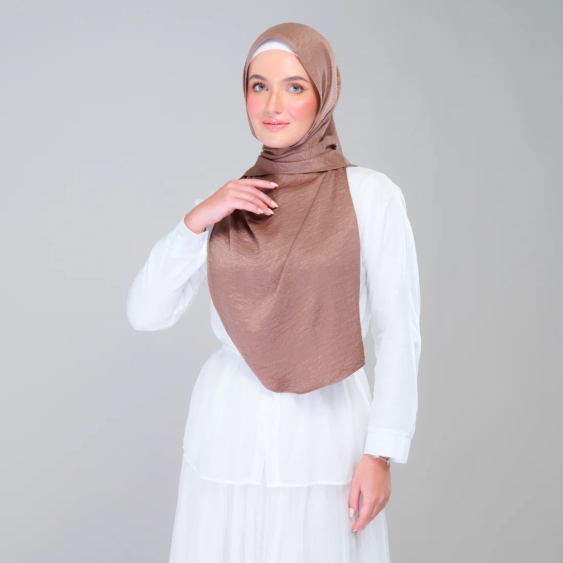 Instant Tag n' Go Shawl | Textured Silk in Mocha