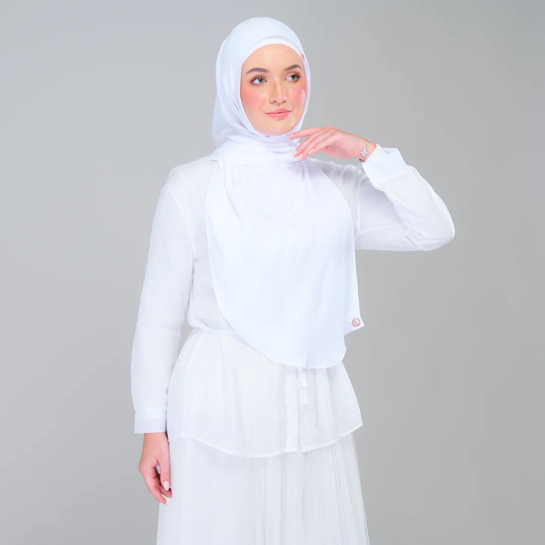 Instant Tag n' Go Shawl | Textured Silk in Pure White