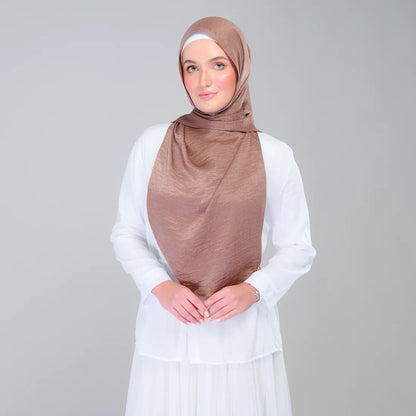 Instant Tag n' Go Shawl | Textured Silk in Mocha