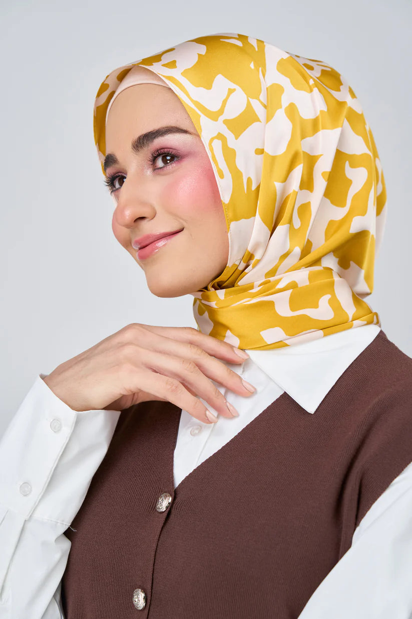 [★New] HoodX Luxe Printed Set in Marigold