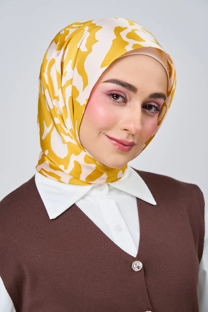 [★New] HoodX Luxe Printed Set in Marigold