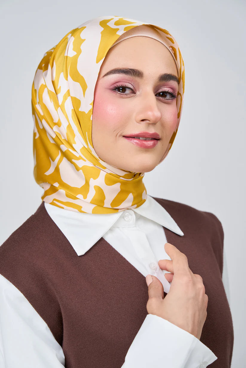 [★New] HoodX Luxe Printed Set in Marigold