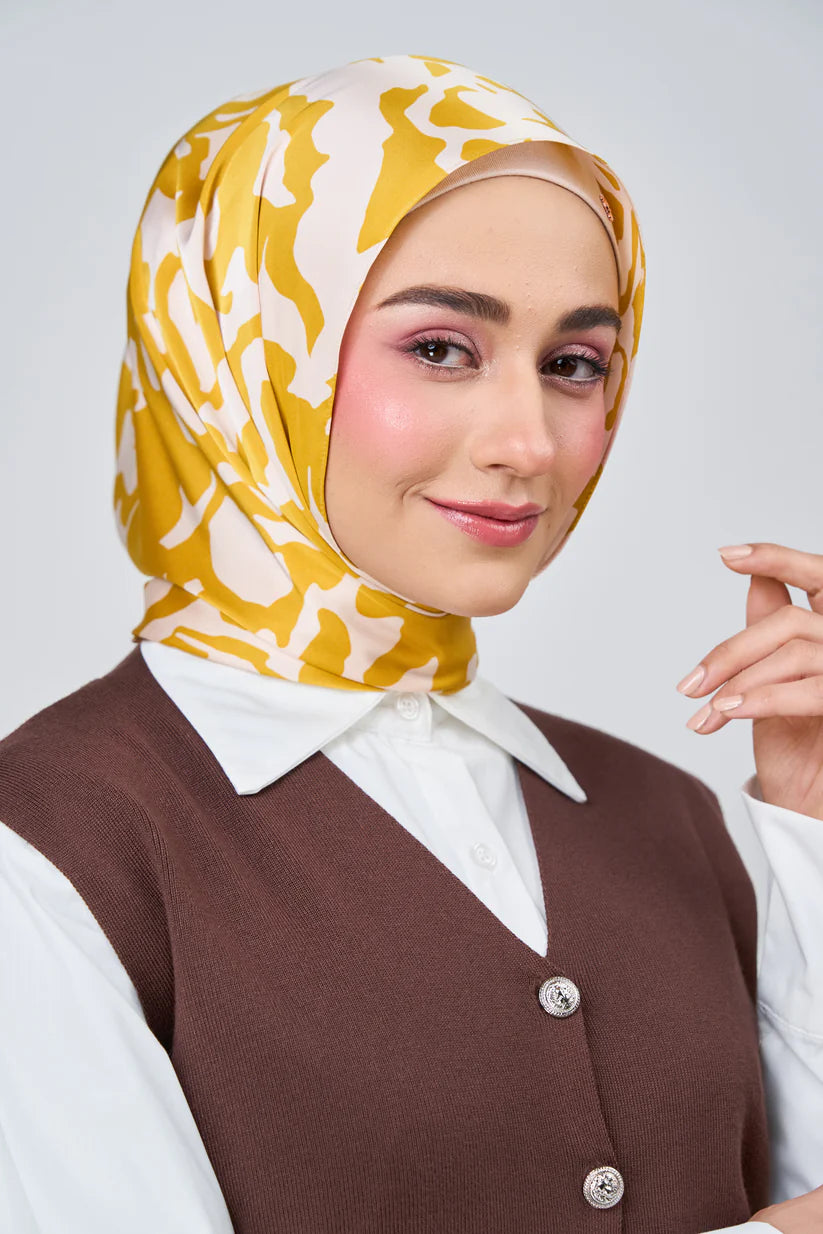 [★New] HoodX Luxe Printed Set in Marigold