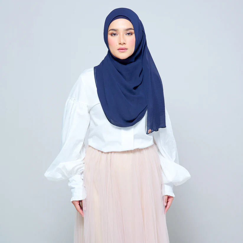 Newbie Ironless Set in Navy Blue