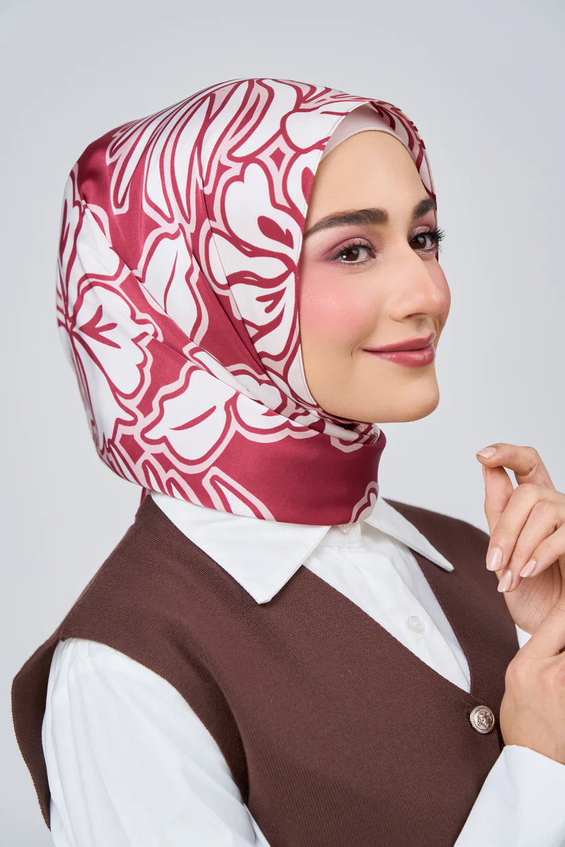 [★New] HoodX Luxe Printed Set in Scarlet