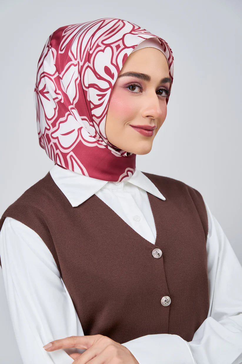 [★New] HoodX Luxe Printed Set in Scarlet
