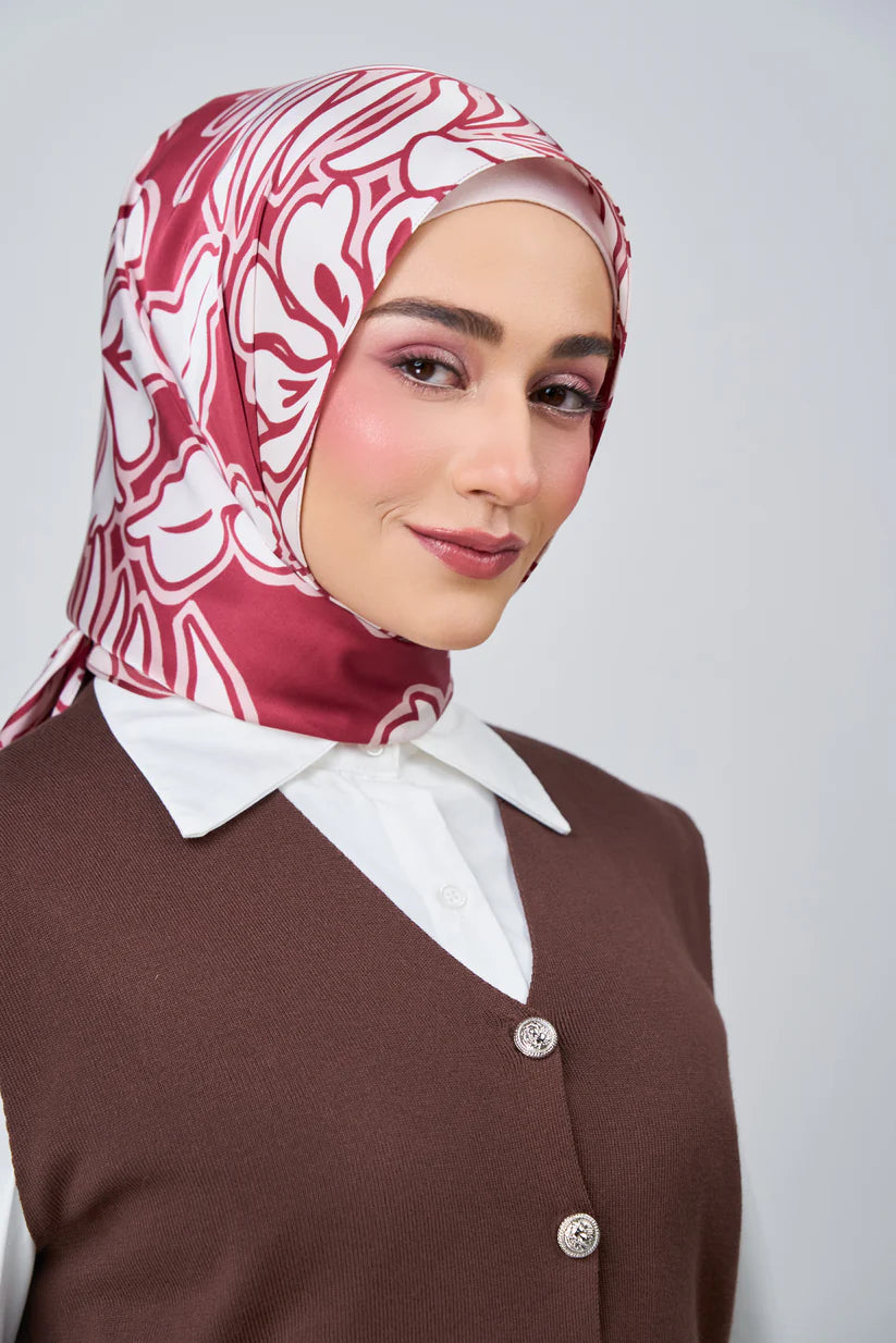 [★New] HoodX Luxe Printed Set in Scarlet