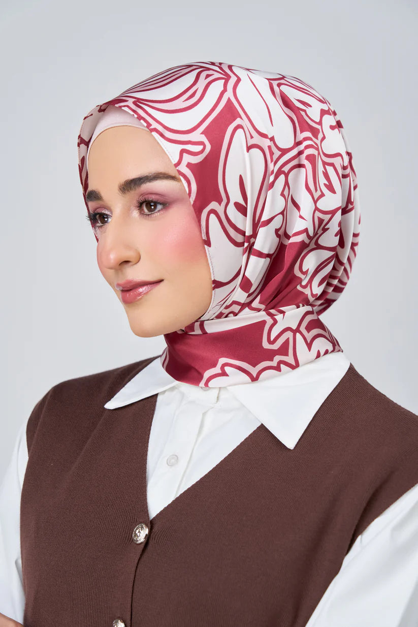 [★New] HoodX Luxe Printed Set in Scarlet