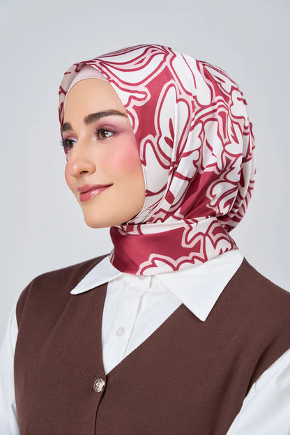 [★New] HoodX Luxe Printed Set in Scarlet