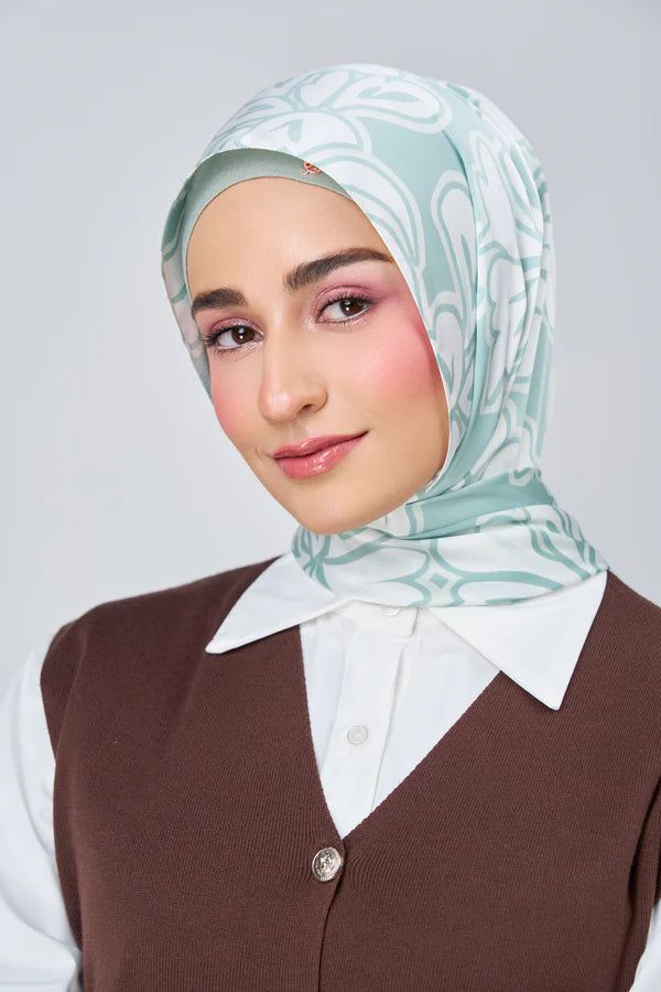 [★New] HoodX Luxe Printed Set in Seraphina