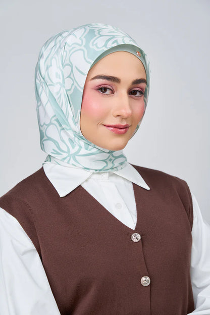 [★New] HoodX Luxe Printed Set in Seraphina