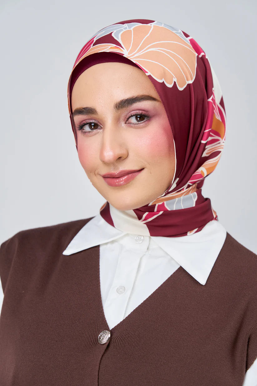 [★New] HoodX Luxe Printed Set in Serenia