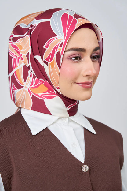 [★New] HoodX Luxe Printed Set in Serenia
