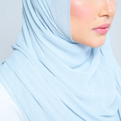 Newbie Ironless Set in Sky Blue