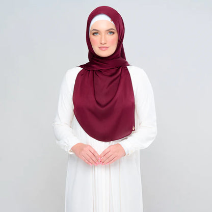 Instant Tag n' Go Butterfly | Textured Satin in Crimson