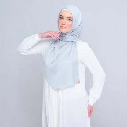 Instant Tag n' Go Butterfly | Textured Satin in Earl Grey