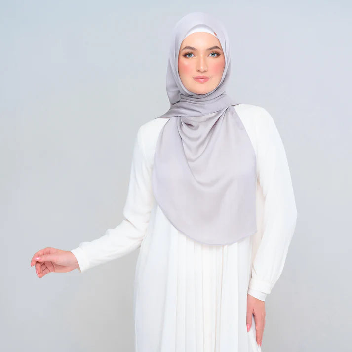 Instant Tag n' Go Butterfly | Textured Satin in Light Silver