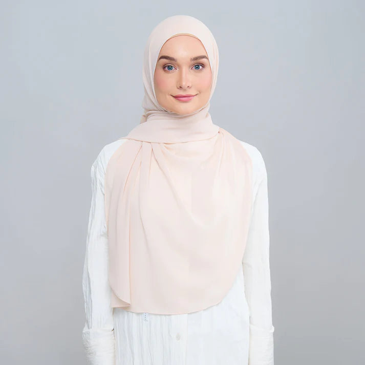 Instant Faith Tag n' Go in Classic Cream